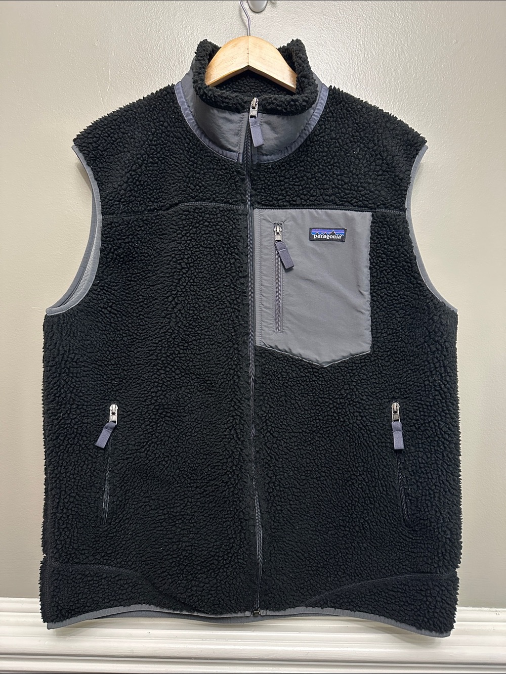 Men’s Patagonia Retro X deep pile fleece vest Sz XL
